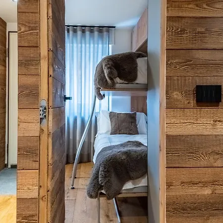 Hellochalet - Front Row With Balcony Overlooking The Cretaz Slopes Брей-Червінія