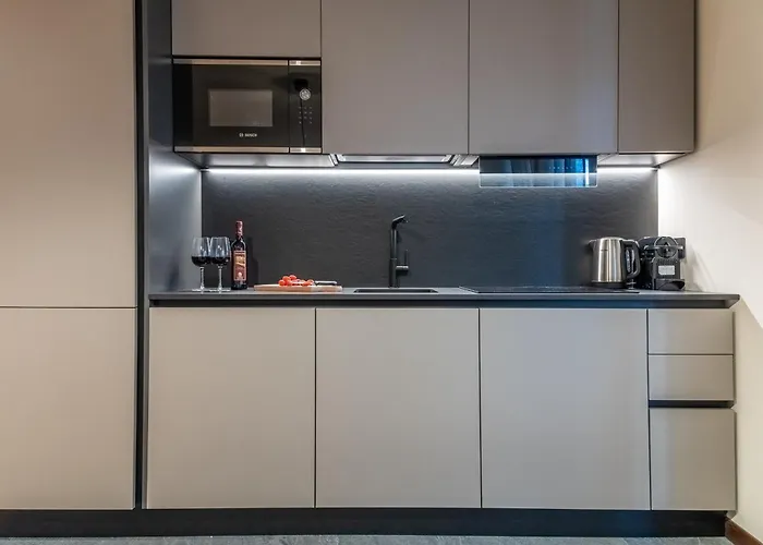 Апартаменти Hellochalet - Front Row With Balcony Overlooking The Cretaz Slopes Брей-Червінія