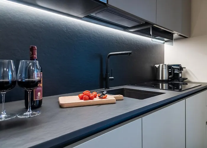 Апартаменти Hellochalet - Front Row With Balcony Overlooking The Cretaz Slopes