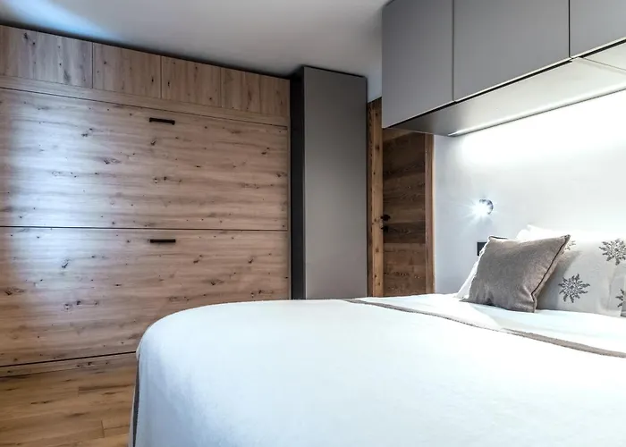 Hellochalet - Front Row With Balcony Overlooking The Cretaz Slopes Апартаменти